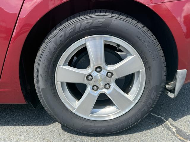 used 2014 Chevrolet Cruze car, priced at $6,777
