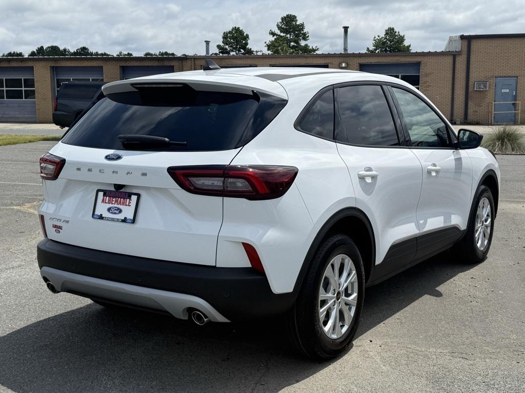 new 2025 Ford Escape car, priced at $30,777