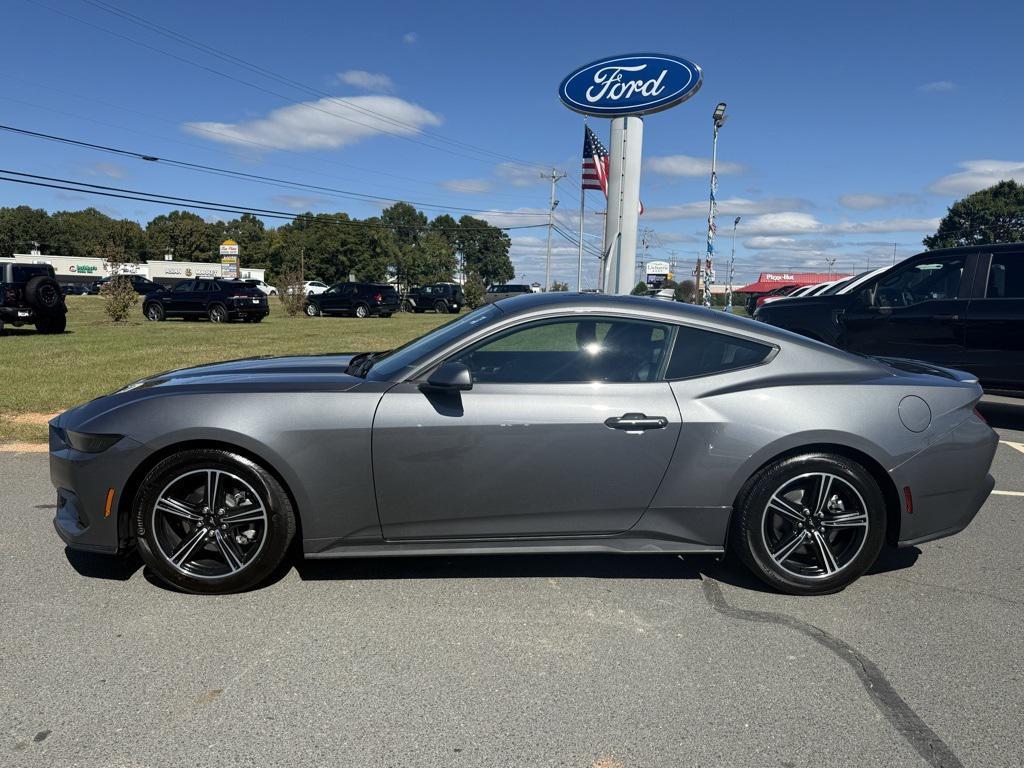 new 2025 Ford Mustang car