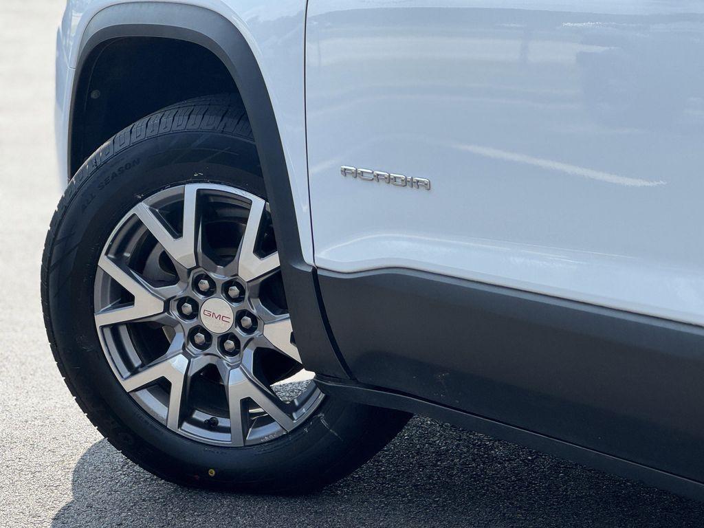 used 2020 GMC Acadia car, priced at $24,917
