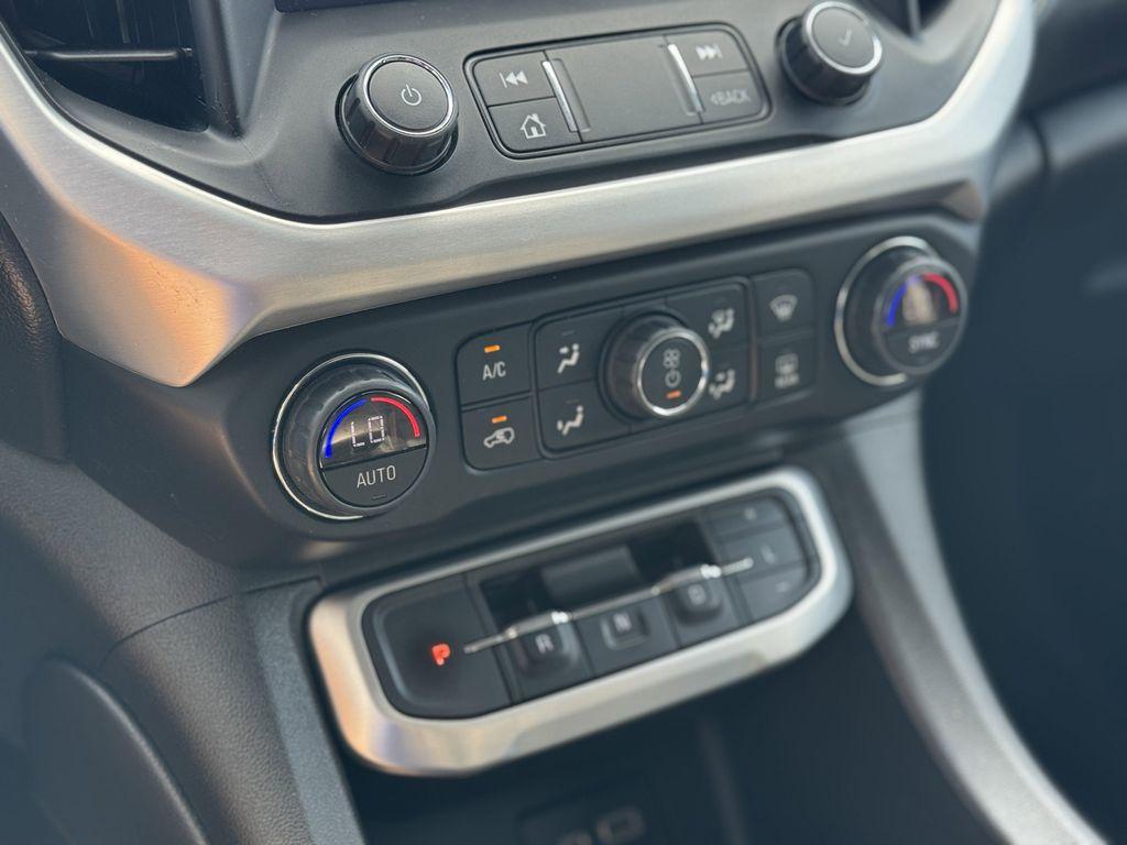 used 2020 GMC Acadia car, priced at $24,917
