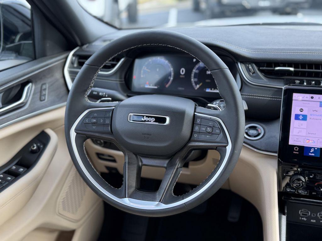 new 2025 Jeep Grand Cherokee L car, priced at $47,125