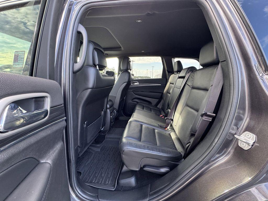 used 2021 Jeep Grand Cherokee car