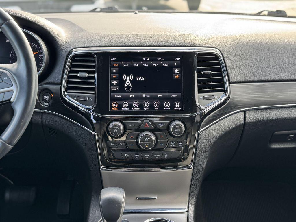 used 2021 Jeep Grand Cherokee car