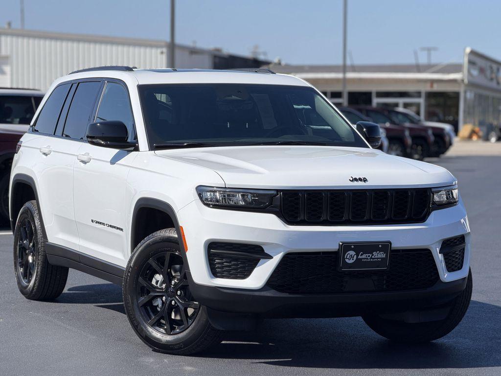 new 2025 Jeep Grand Cherokee car, priced at $42,342