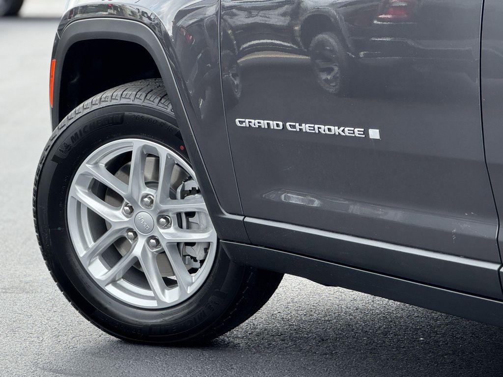 new 2025 Jeep Grand Cherokee L car, priced at $44,125