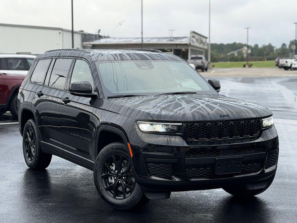 new 2025 Jeep Grand Cherokee L car, priced at $48,730