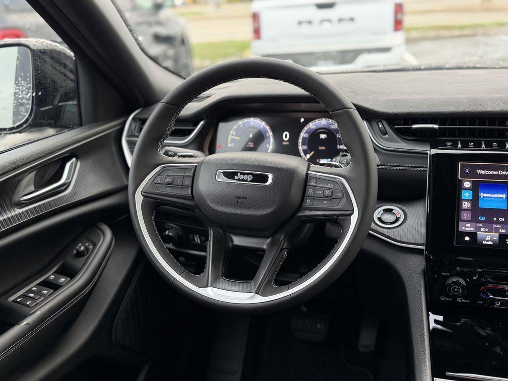 new 2025 Jeep Grand Cherokee L car, priced at $48,730