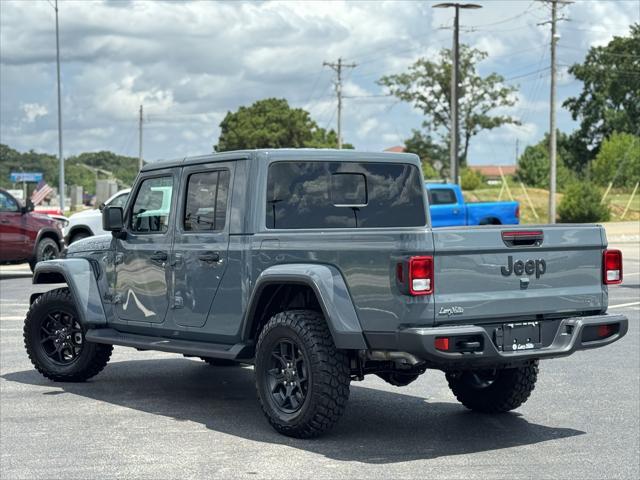 new 2025 Jeep Gladiator car, priced at $50,735