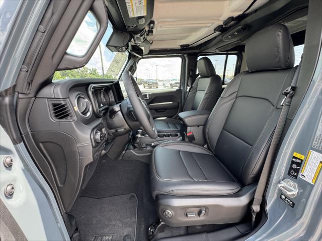 new 2025 Jeep Gladiator car, priced at $50,735