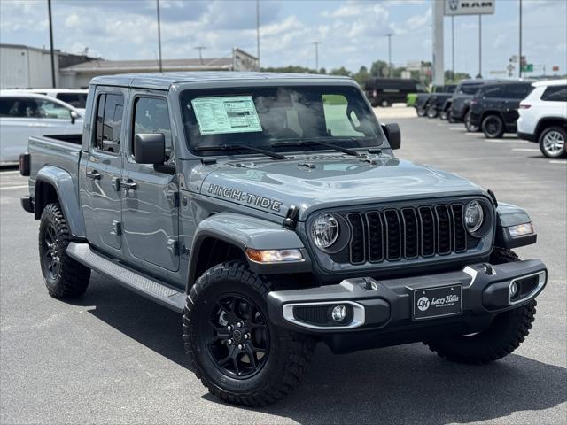 new 2025 Jeep Gladiator car, priced at $50,735