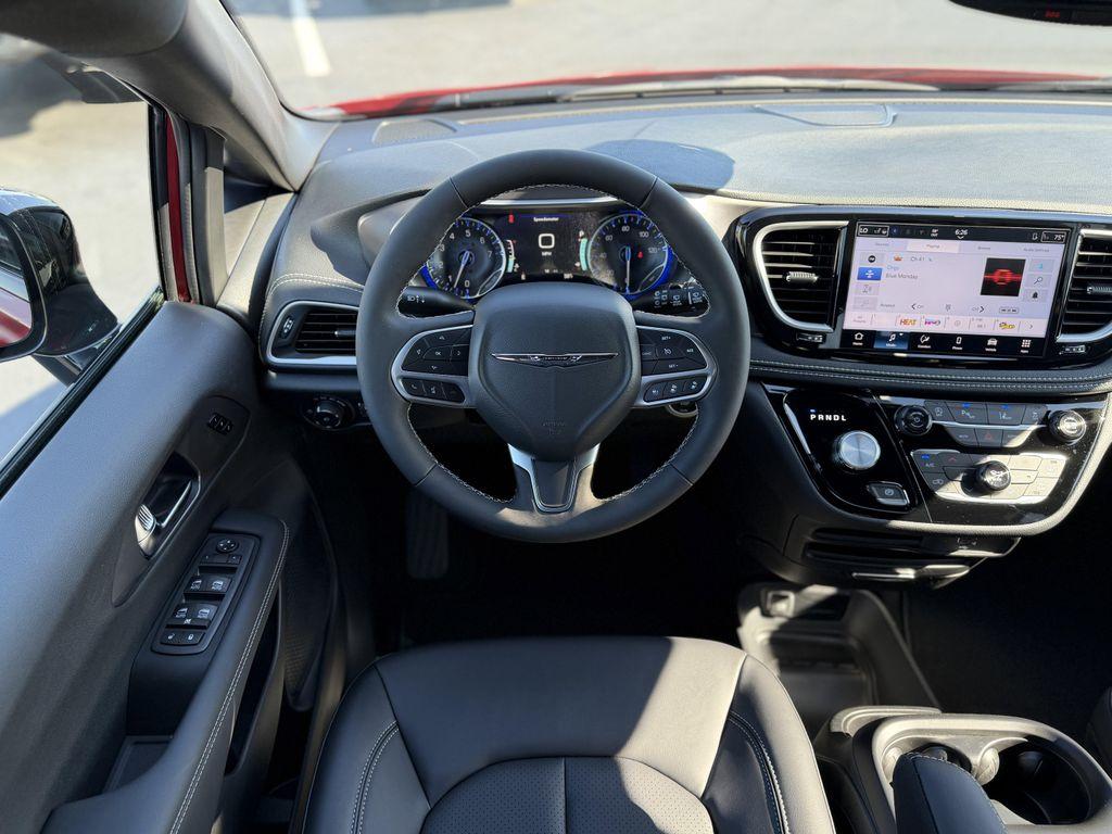 new 2026 Chrysler Pacifica car, priced at $43,915
