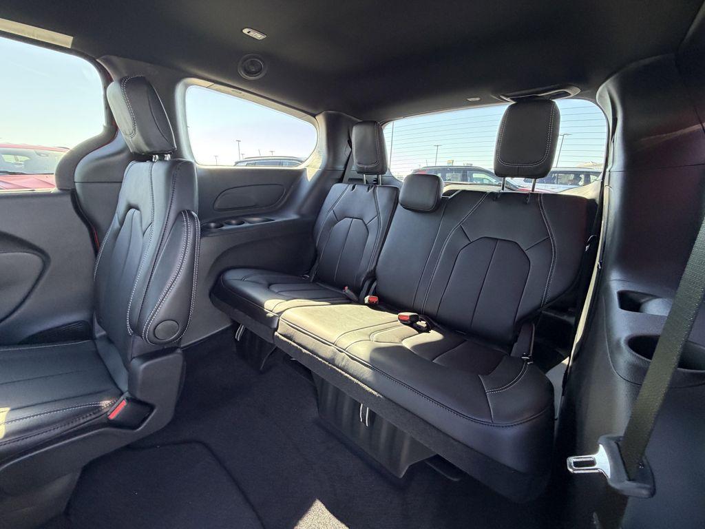 new 2026 Chrysler Pacifica car, priced at $43,915