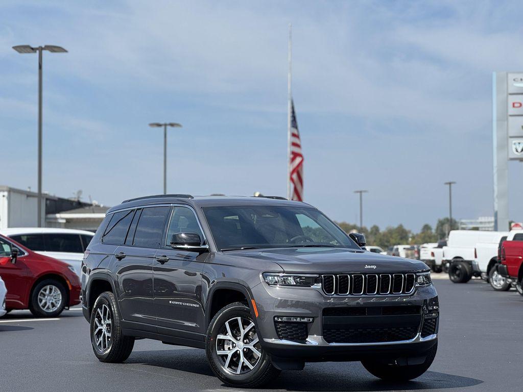 new 2025 Jeep Grand Cherokee L car, priced at $46,317