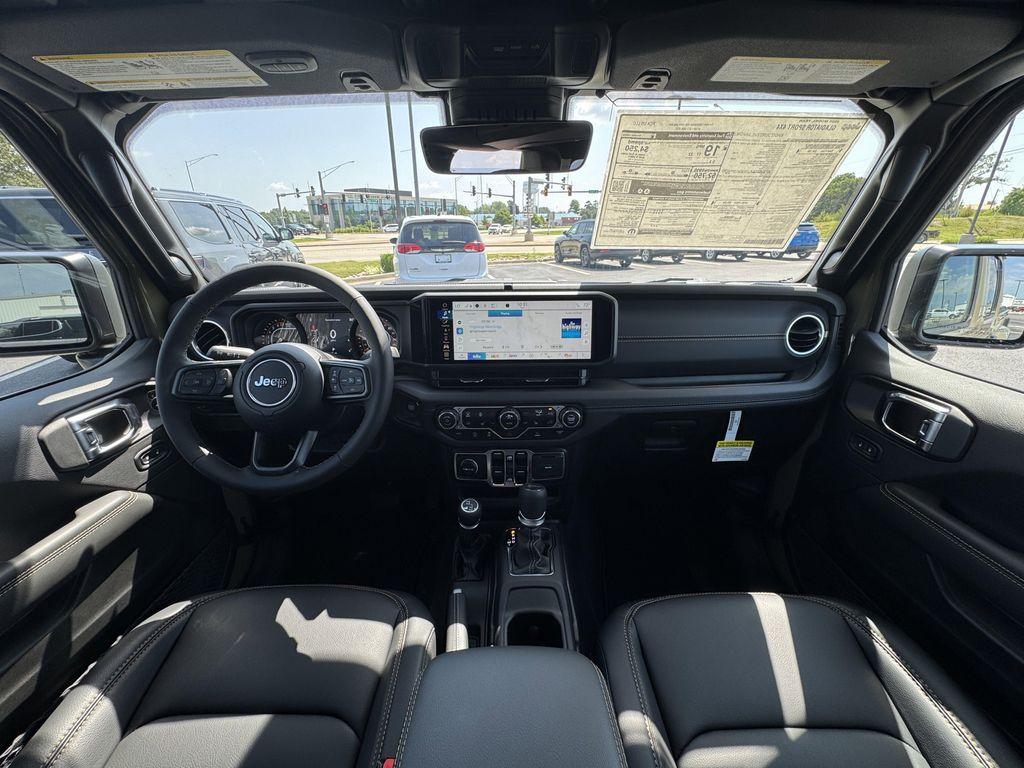 new 2025 Jeep Gladiator car, priced at $47,744