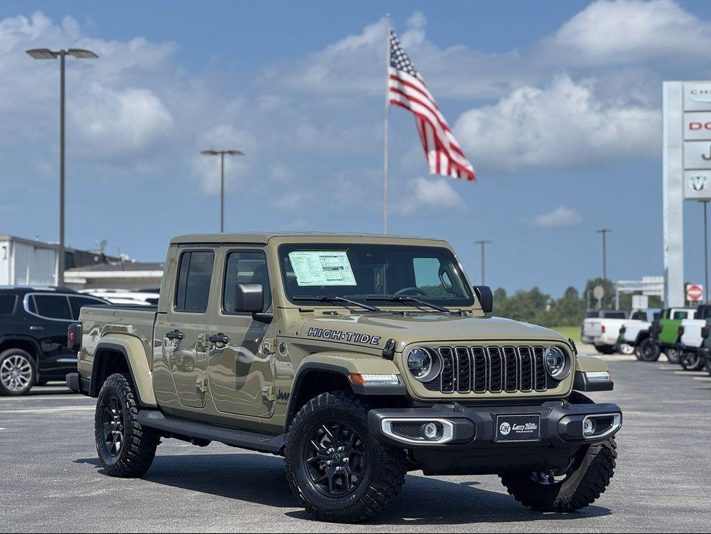 new 2025 Jeep Gladiator car, priced at $47,744