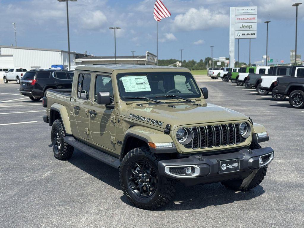 new 2025 Jeep Gladiator car, priced at $47,744