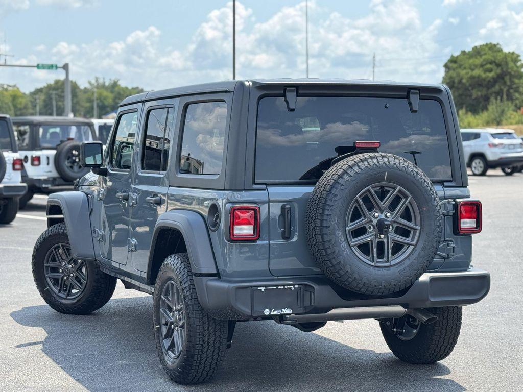 new 2025 Jeep Wrangler car, priced at $48,282