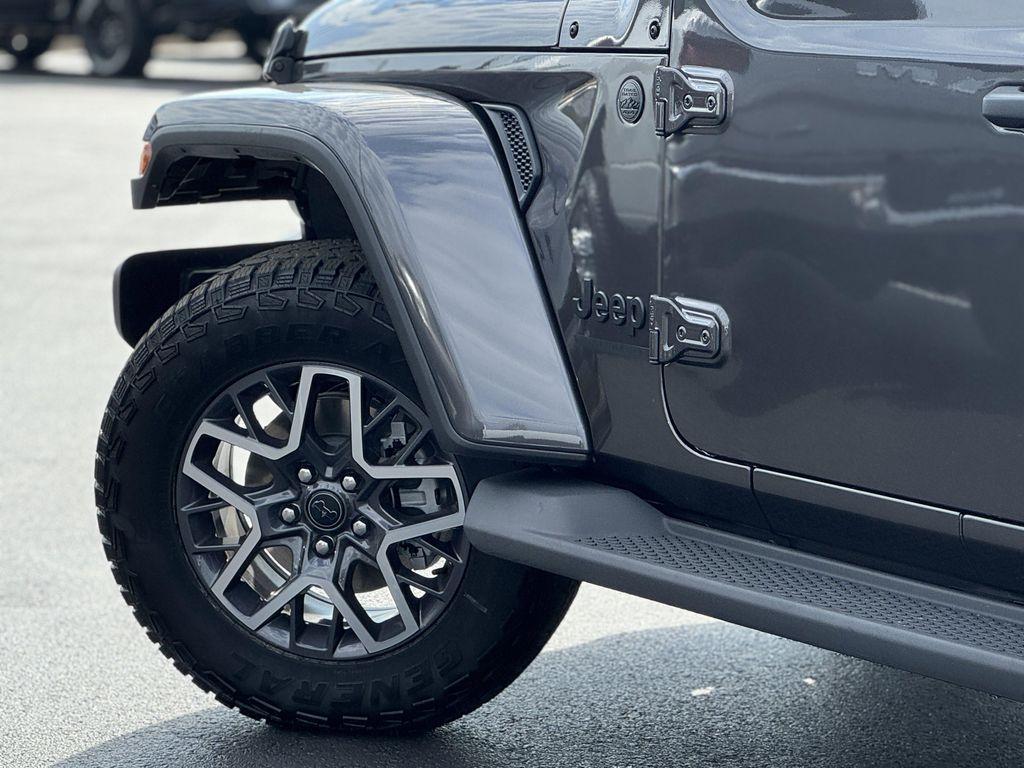 new 2025 Jeep Wrangler car, priced at $56,956