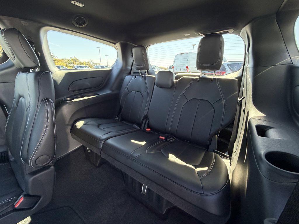 new 2026 Chrysler Pacifica car, priced at $43,469