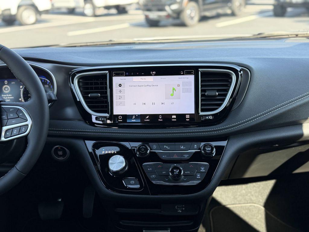 new 2026 Chrysler Pacifica car, priced at $43,469