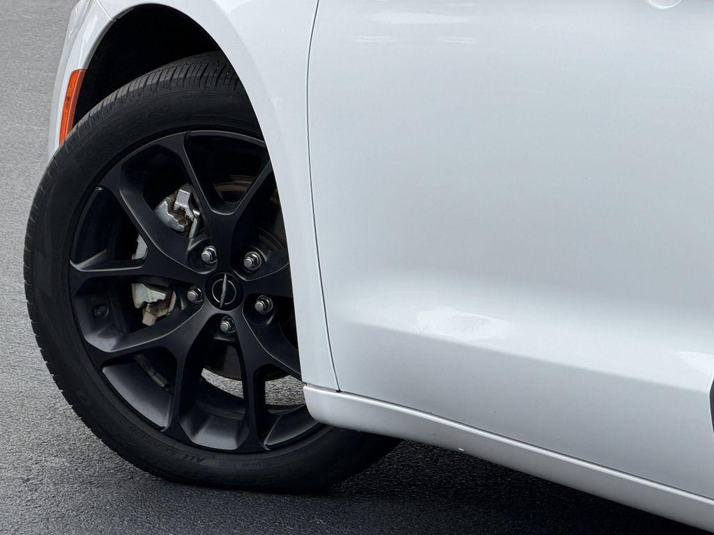 used 2022 Chrysler Pacifica car, priced at $28,980