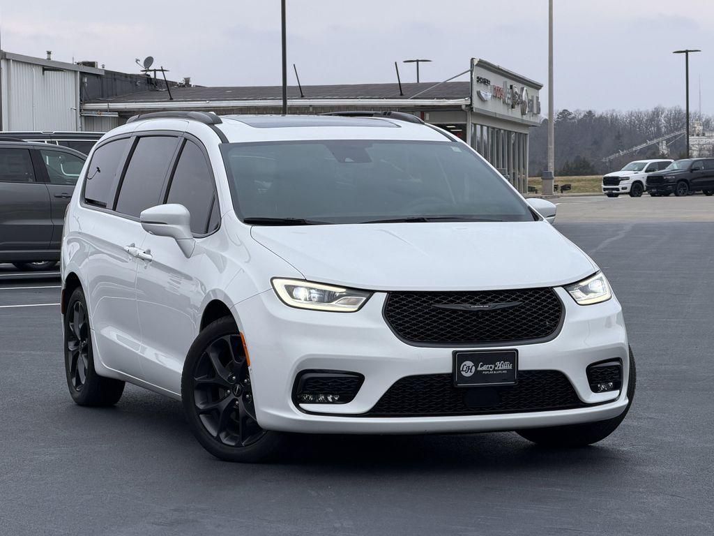 used 2022 Chrysler Pacifica car, priced at $28,980