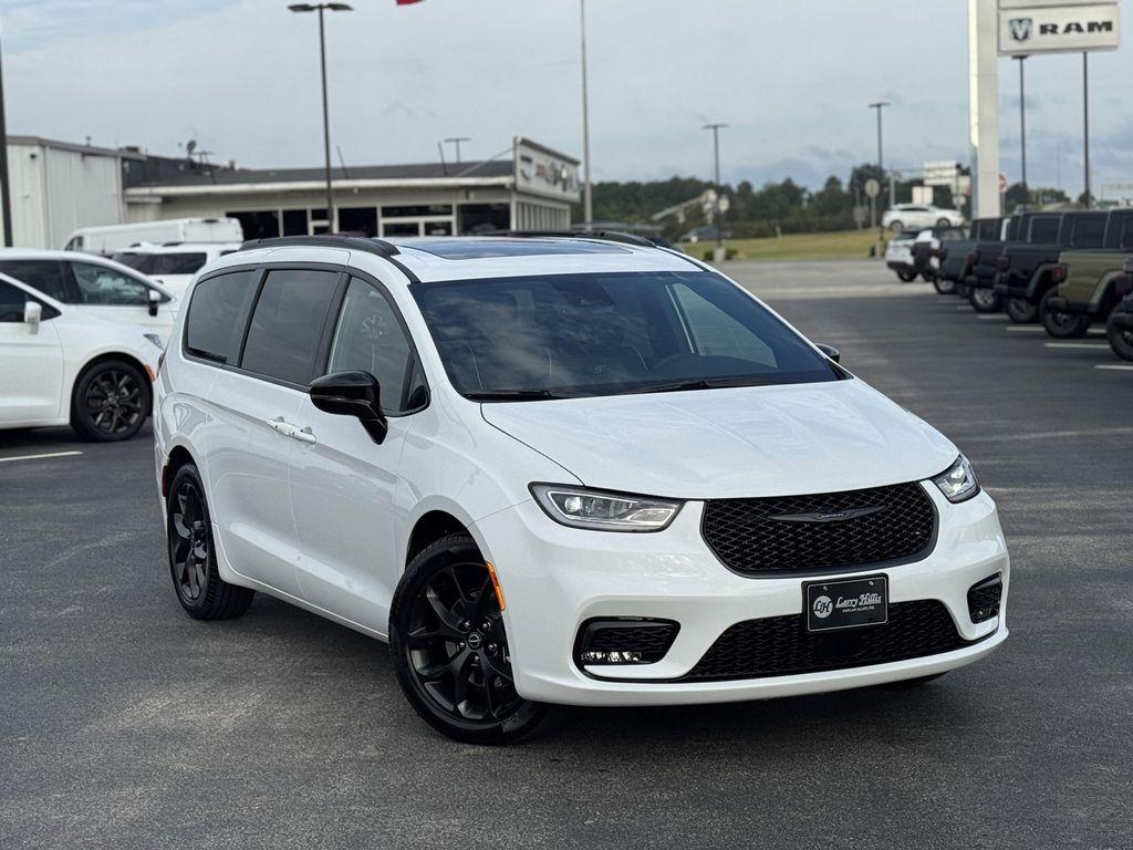 new 2026 Chrysler Pacifica car, priced at $51,550