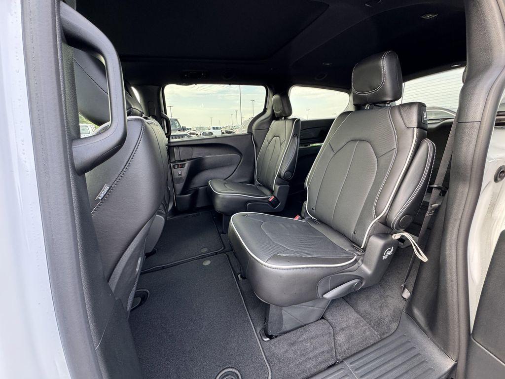 new 2026 Chrysler Pacifica car, priced at $51,550