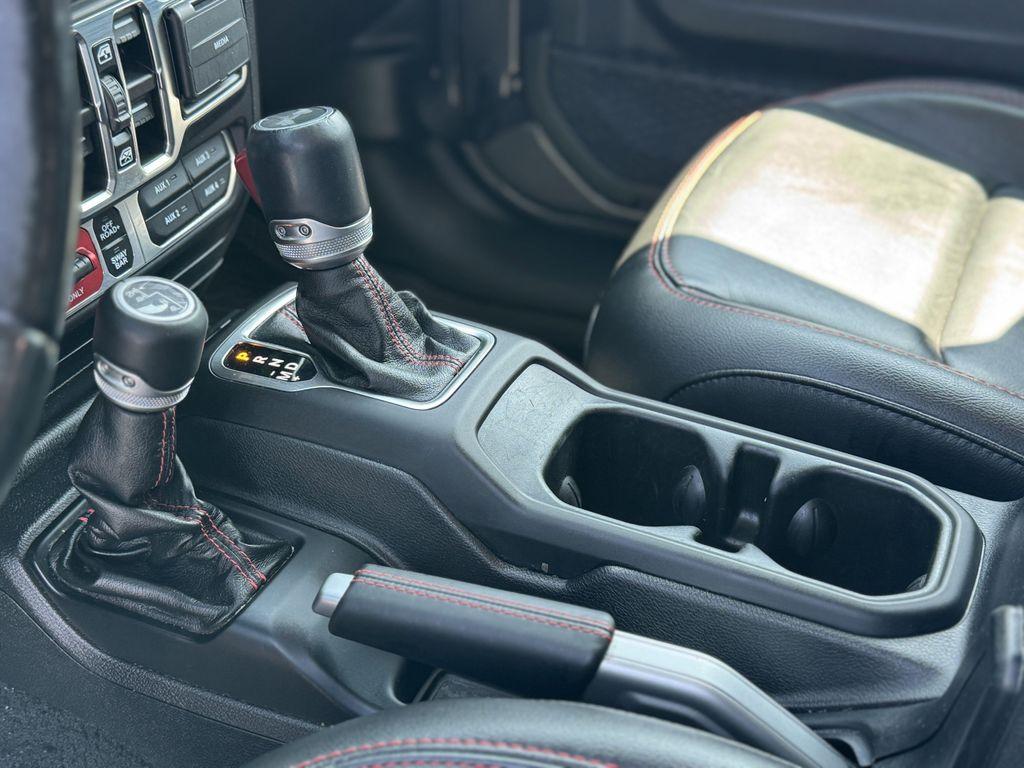 used 2021 Jeep Wrangler Unlimited car, priced at $34,237