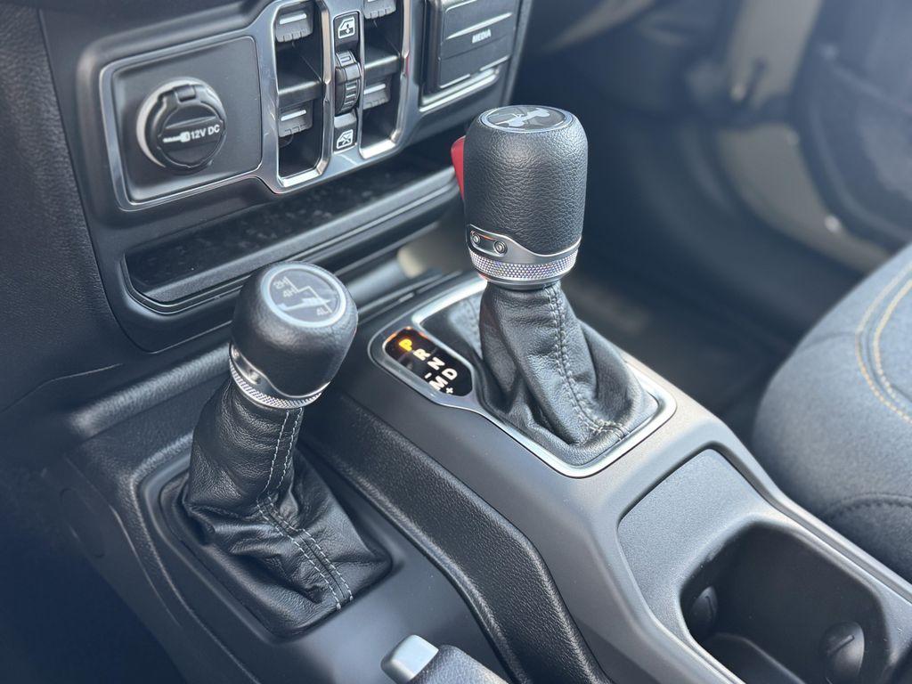 new 2025 Jeep Wrangler car, priced at $39,997