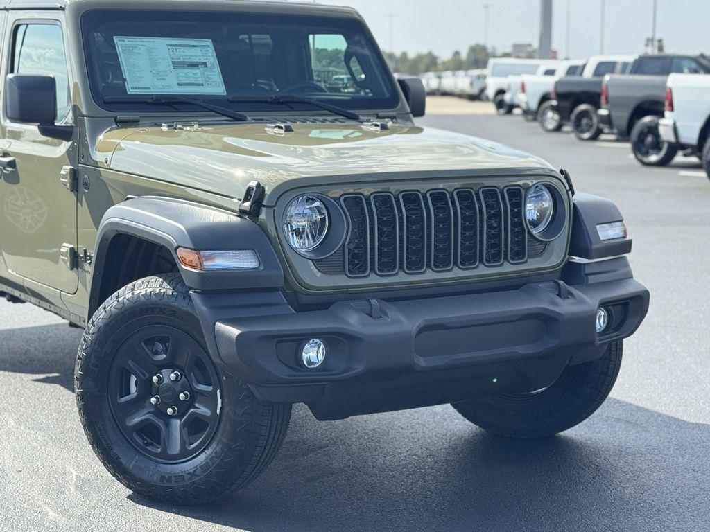 new 2025 Jeep Wrangler car, priced at $39,997