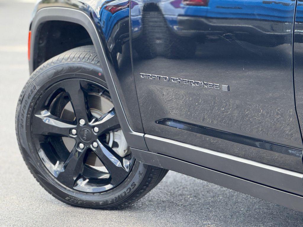 used 2023 Jeep Grand Cherokee L car, priced at $34,978