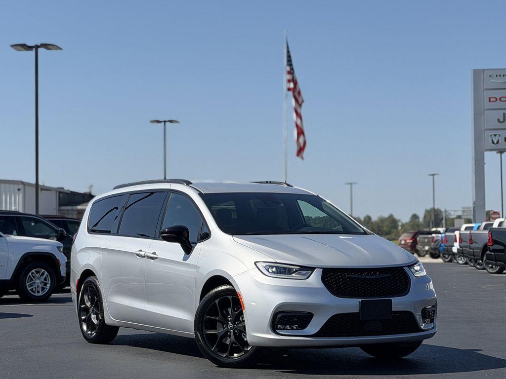 new 2026 Chrysler Pacifica car, priced at $49,085