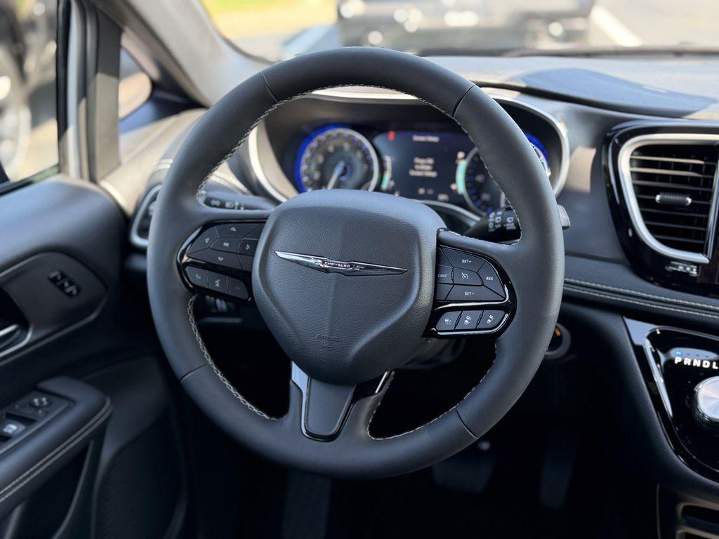 new 2026 Chrysler Pacifica car, priced at $49,085