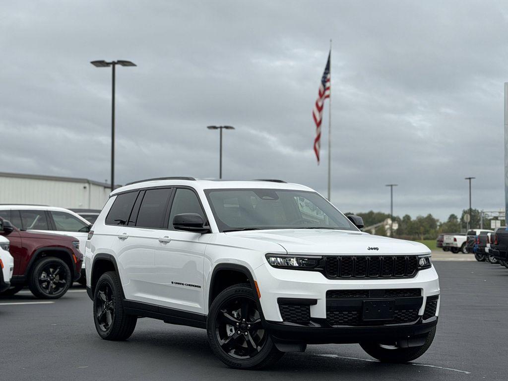 new 2025 Jeep Grand Cherokee L car, priced at $49,780