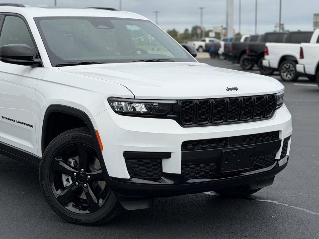 new 2025 Jeep Grand Cherokee L car, priced at $45,532