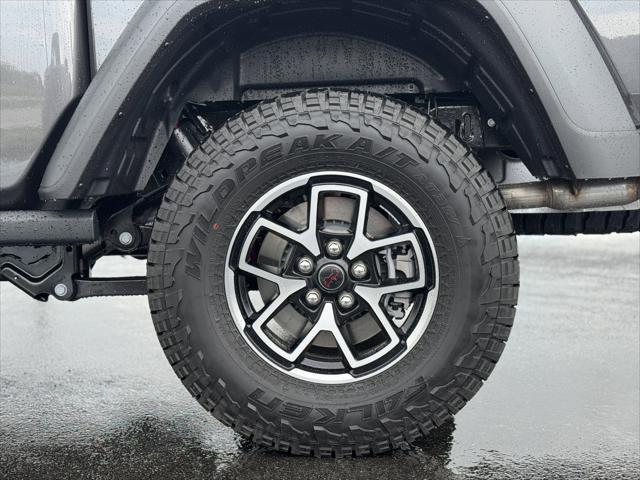 new 2025 Jeep Gladiator car, priced at $56,110