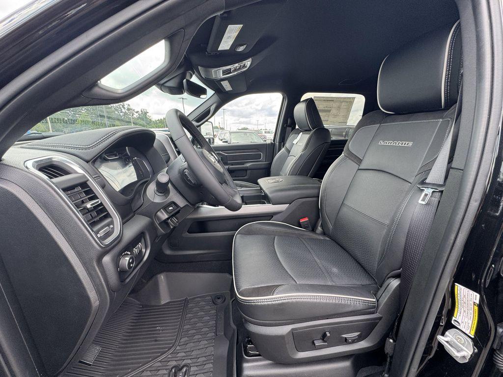 new 2025 Ram 2500 car, priced at $77,404