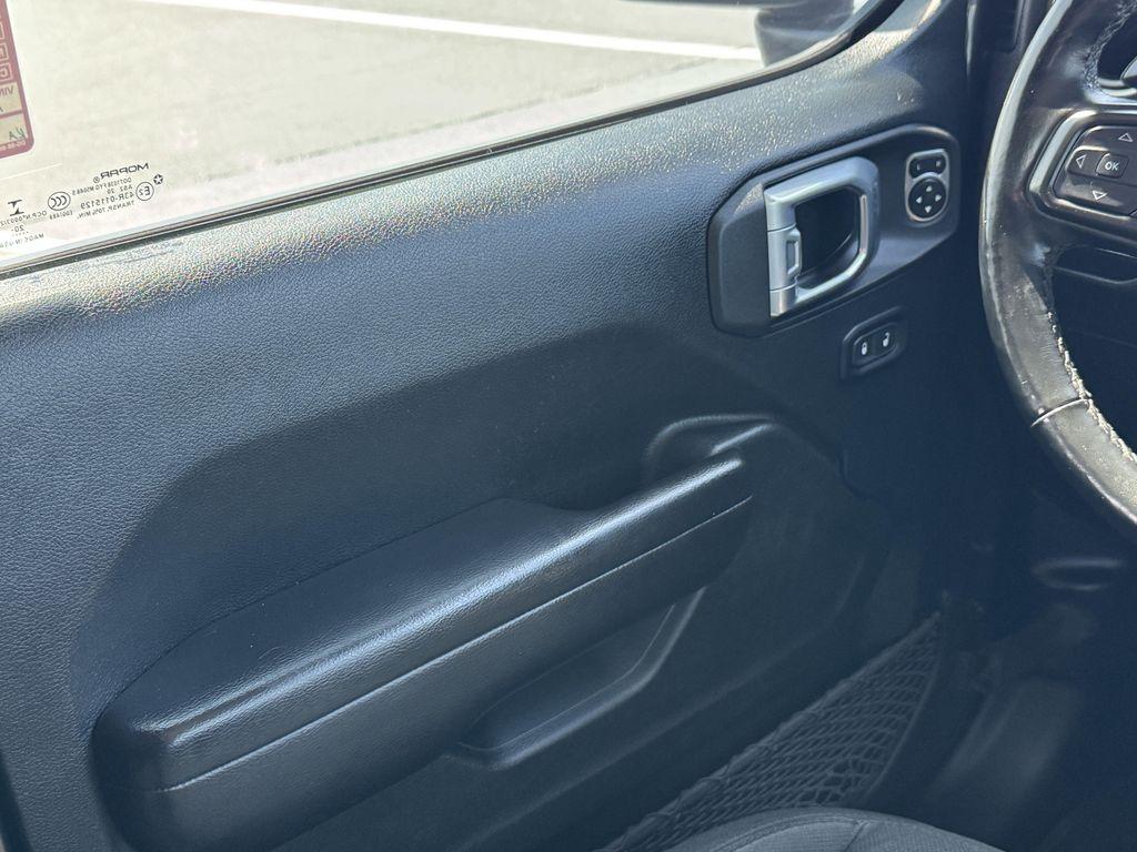 used 2021 Jeep Gladiator car