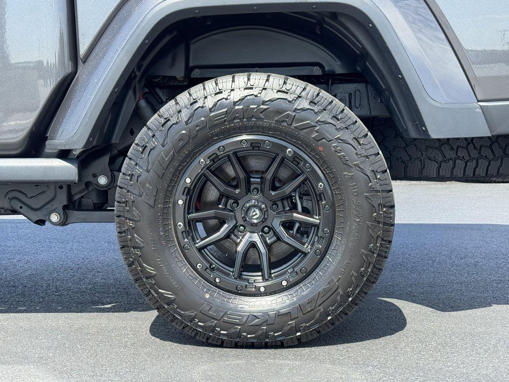 used 2021 Jeep Gladiator car