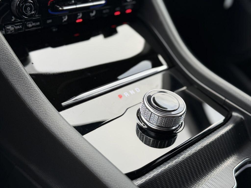 new 2025 Jeep Grand Cherokee L car, priced at $49,018