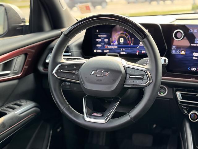 used 2025 Chevrolet Traverse car