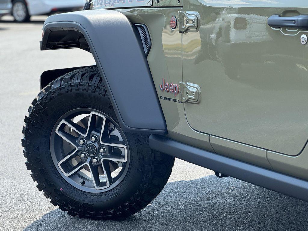 new 2025 Jeep Gladiator car, priced at $55,880