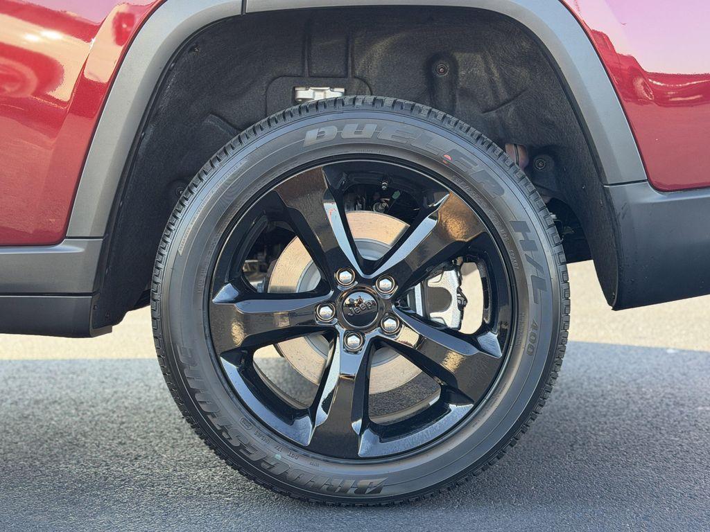 new 2025 Jeep Grand Cherokee L car, priced at $43,568