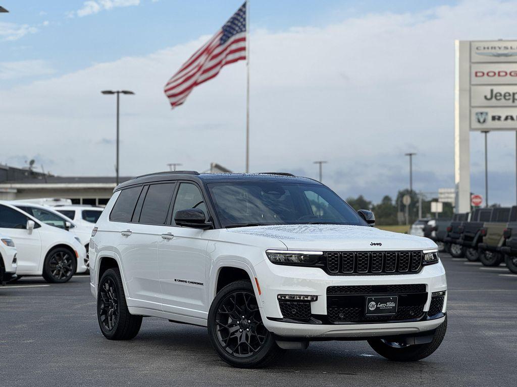 new 2025 Jeep Grand Cherokee L car, priced at $68,850