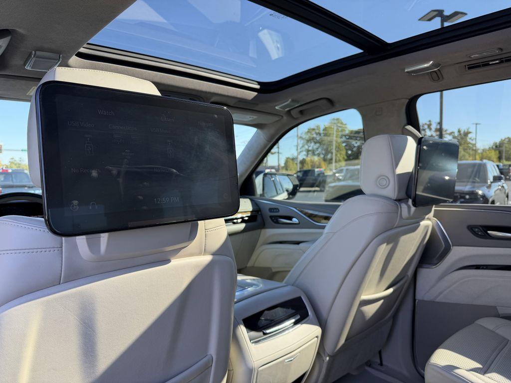 used 2021 Cadillac Escalade ESV car, priced at $58,980