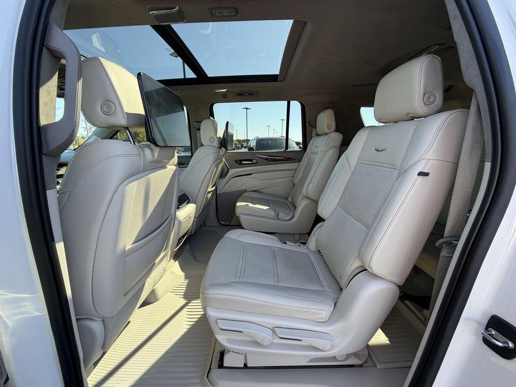 used 2021 Cadillac Escalade ESV car, priced at $58,980