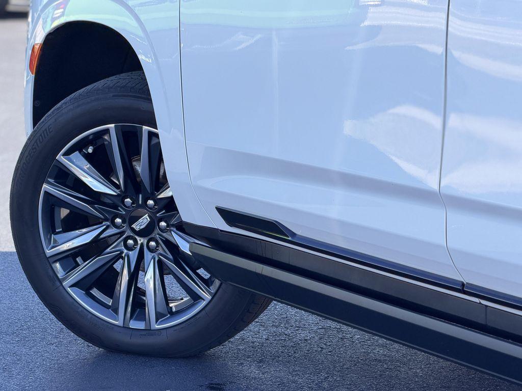 used 2021 Cadillac Escalade ESV car, priced at $58,980