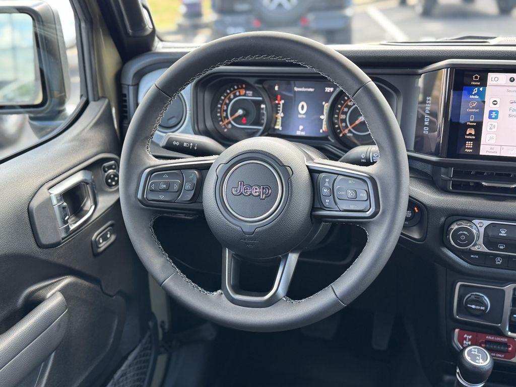 new 2025 Jeep Gladiator car, priced at $46,743